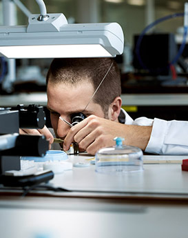 查尔斯·彼得艾伯特-唐山宝格丽售后服务中心